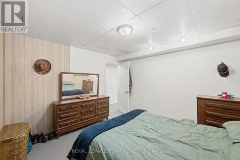 1123 Secord Avenue Ottawa ON K1H 8C9