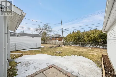 1123 Secord Avenue Ottawa ON K1H 8C9