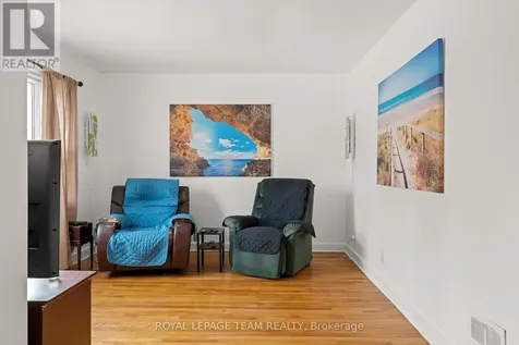 1123 Secord Avenue Ottawa ON K1H 8C9