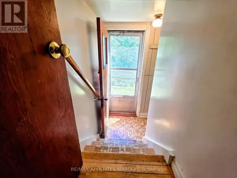 41 Elgin Street West Smiths Falls ON K7A 3C5