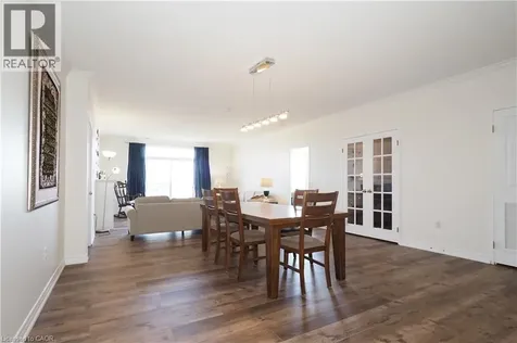 255 Keats Way Waterloo ON N2L 6N6