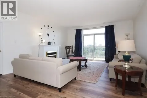 255 Keats Way Waterloo ON N2L 6N6
