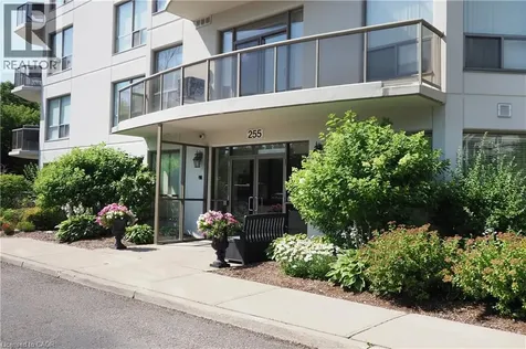 255 Keats Way Waterloo ON N2L 6N6