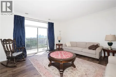 255 Keats Way Waterloo ON N2L 6N6