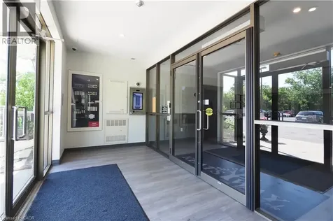 255 Keats Way Waterloo ON N2L 6N6