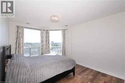 255 Keats Way Waterloo ON N2L 6N6
