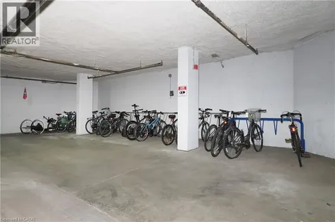 255 Keats Way Waterloo ON N2L 6N6