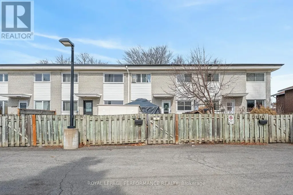2642 Moncton Road Ottawa ON K2B 7W1