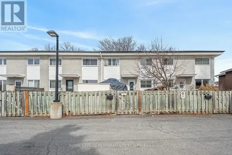 2642 Moncton Road Ottawa ON K2B 7W1