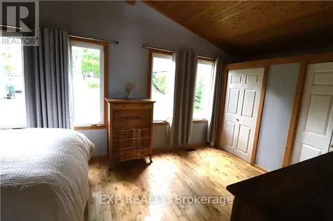 2295 Lakeshore Road East Oro-medonte ON L0L 1T0