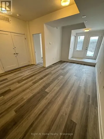 40 Palace Street Kitchener ON N2E 3Z4
