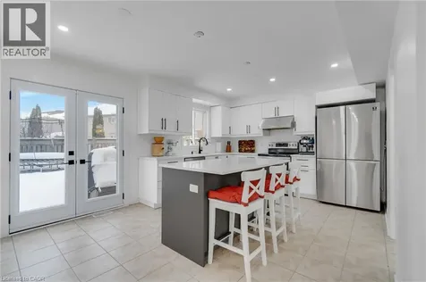 191 Hawkswood Trail Hamilton ON L9B 2T1