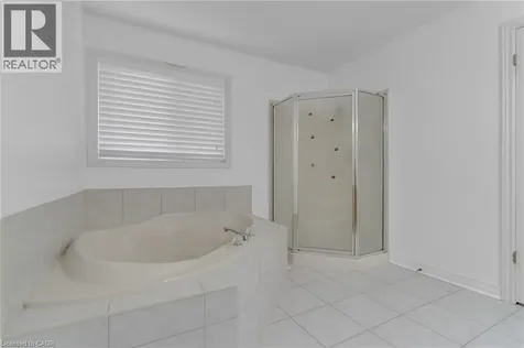 191 Hawkswood Trail Hamilton ON L9B 2T1