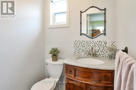 1230 Grandview Lodg Road Severn ON P0E 1N0