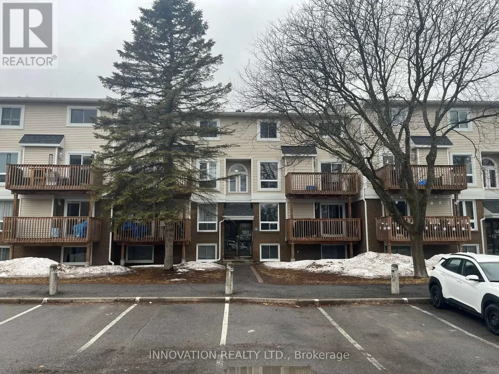 2 Fenerty Crescent Ottawa ON K2L 3A7