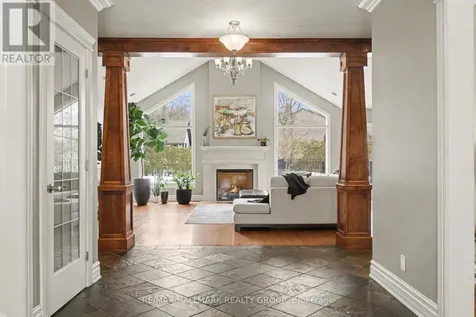 62 Rebecca Crescent Ottawa ON K1J 6B9