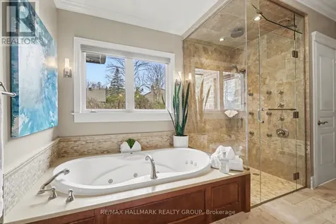 62 Rebecca Crescent Ottawa ON K1J 6B9
