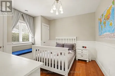 62 Rebecca Crescent Ottawa ON K1J 6B9