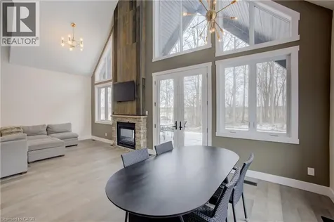 74362 Driftwood Drive Bayfield ON N0M 1G0