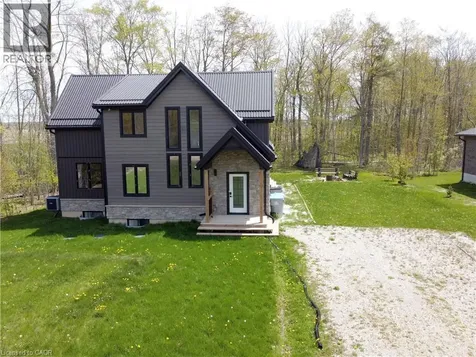 74362 Driftwood Drive Bayfield ON N0M 1G0