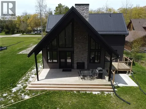 74362 Driftwood Drive Bayfield ON N0M 1G0