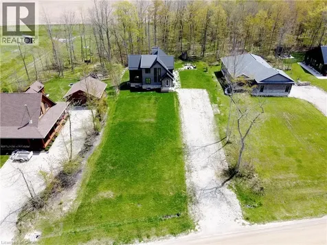 74362 Driftwood Drive Bayfield ON N0M 1G0