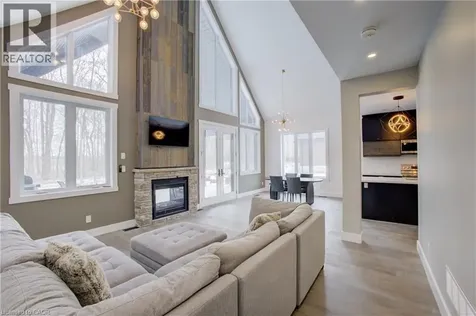 74362 Driftwood Drive Bayfield ON N0M 1G0