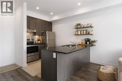 590 North Service Road Stoney Creek ON L8E 0K5