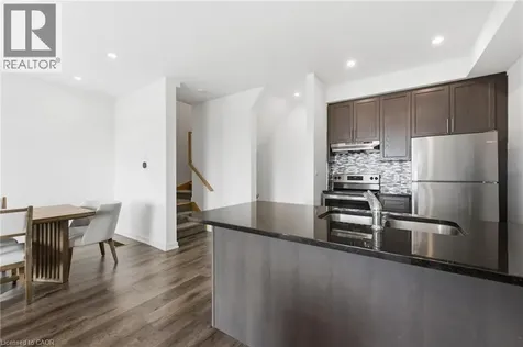 590 North Service Road Stoney Creek ON L8E 0K5