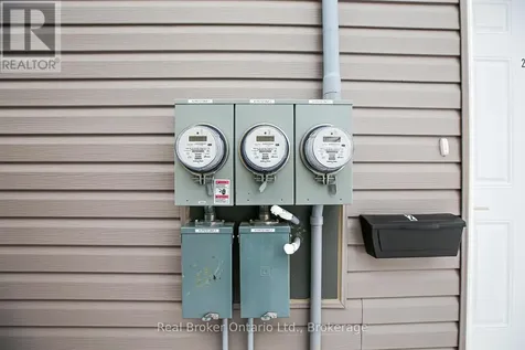 40 Pietz Avenue Welland (broadway) ON L3C 1Z5