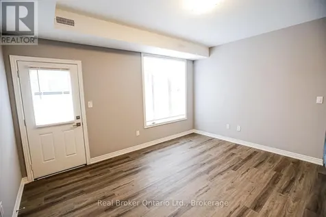 40 Pietz Avenue Welland (broadway) ON L3C 1Z5