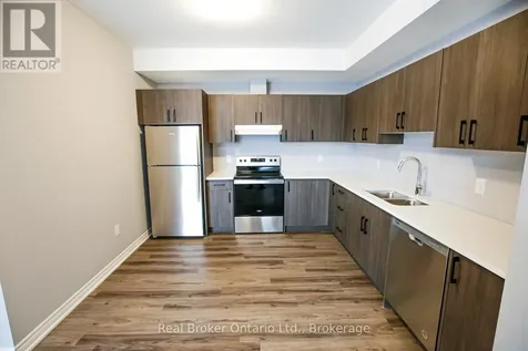 40 Pietz Avenue Welland (broadway) ON L3C 1Z5