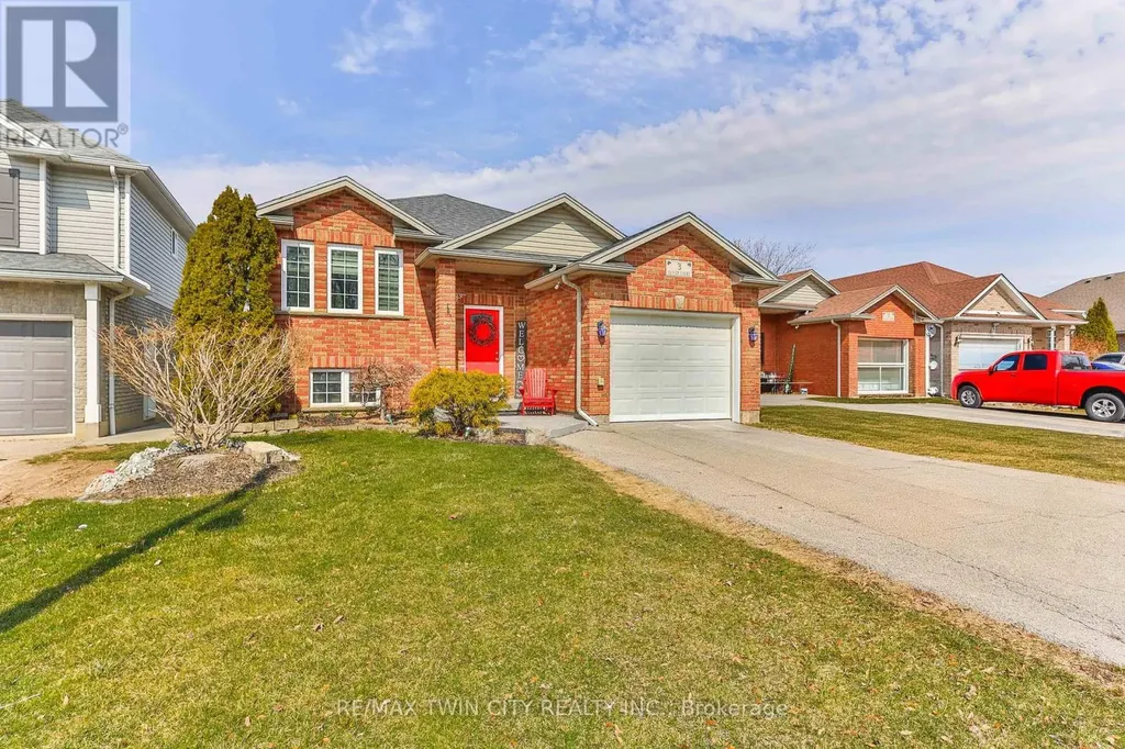 3 Oliver Court Brantford ON N3T 6N6