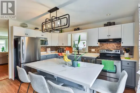 3 Oliver Court Brantford ON N3T 6N6