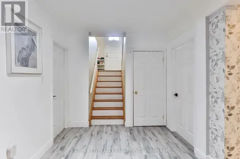 3 Oliver Court Brantford ON N3T 6N6