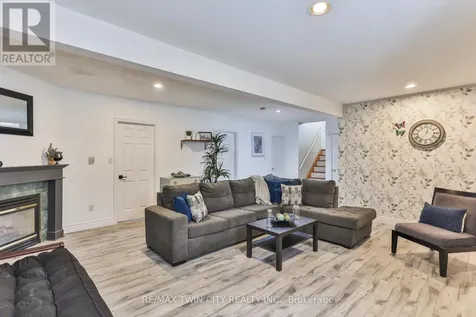 3 Oliver Court Brantford ON N3T 6N6