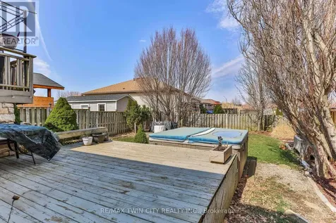 3 Oliver Court Brantford ON N3T 6N6