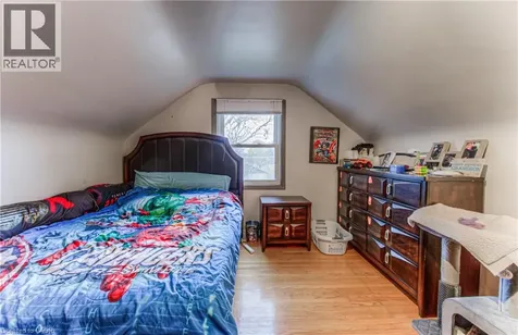 119 Walker Street Kitchener ON N2A 1S4