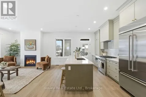 130 Fifth Street Collingwood ON L9Y 5V1