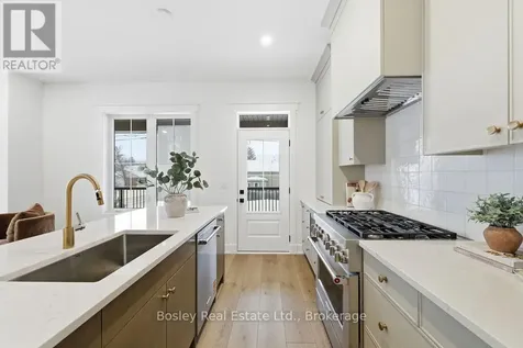 130 Fifth Street Collingwood ON L9Y 5V1