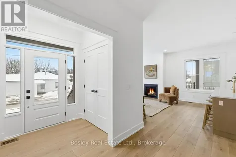 130 Fifth Street Collingwood ON L9Y 5V1