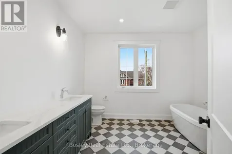 125 Sixth Street Collingwood ON L9Y 5V1
