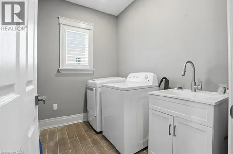 5 Arden Avenue Hamilton ON L8H 7C2