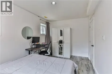 3 Oliver Court Brantford ON N3T 6N6