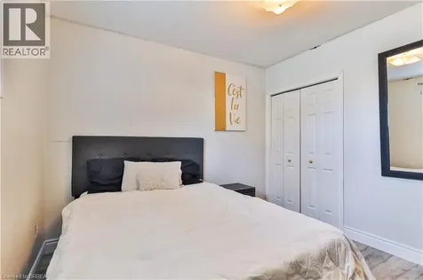 3 Oliver Court Brantford ON N3T 6N6
