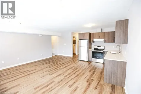 46 Pietz Avenue Welland ON L3C 1Z4