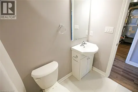46 Pietz Avenue Welland ON L3C 1Z4