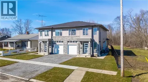 46 Pietz Avenue Welland ON L3C 1Z4