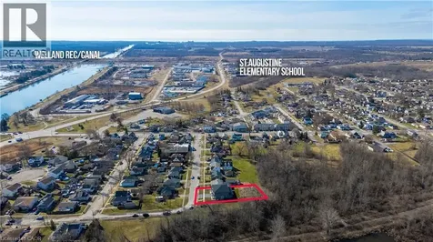 40 Pietz Avenue Welland ON L3C 1Z4