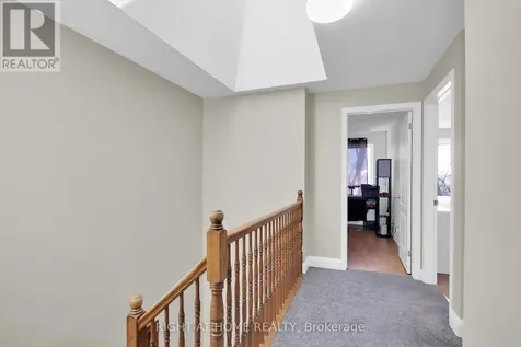 34 Kenmare Place Ottawa ON K2J 3L9